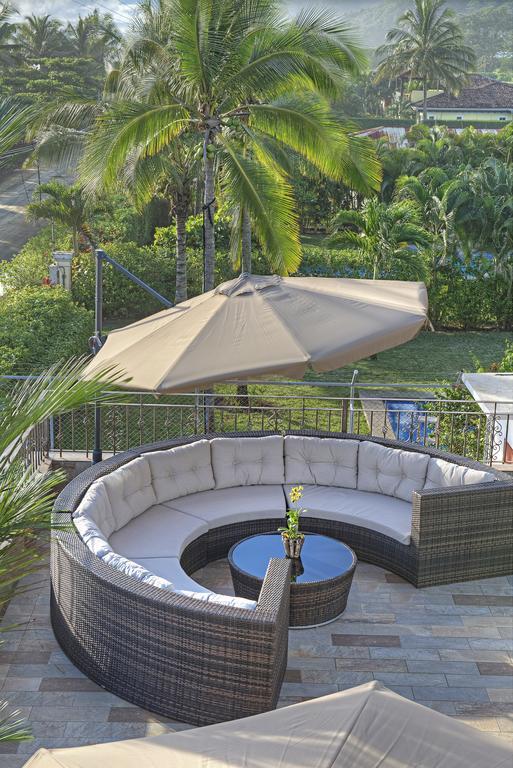 Beachfront Hotel Tramonto 자코 외부 사진